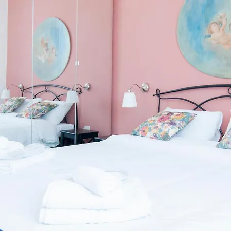 & Hills - Ambrogiohost Apartman *